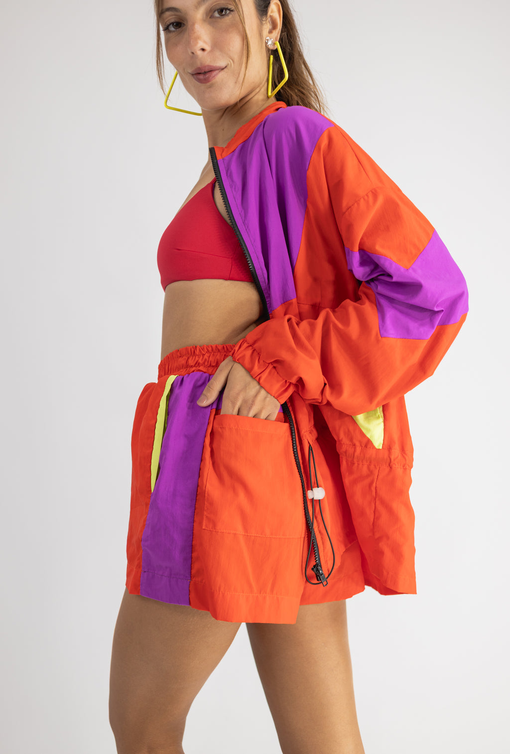 Shorts com Elástico Vermelho Frutoze
